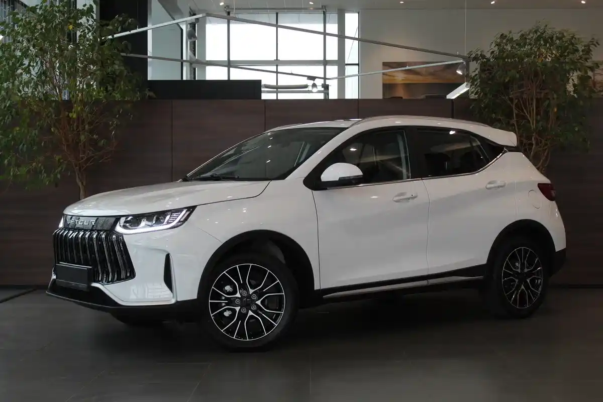 Jetour X50 с салона по цене от 1 990 000 рублей